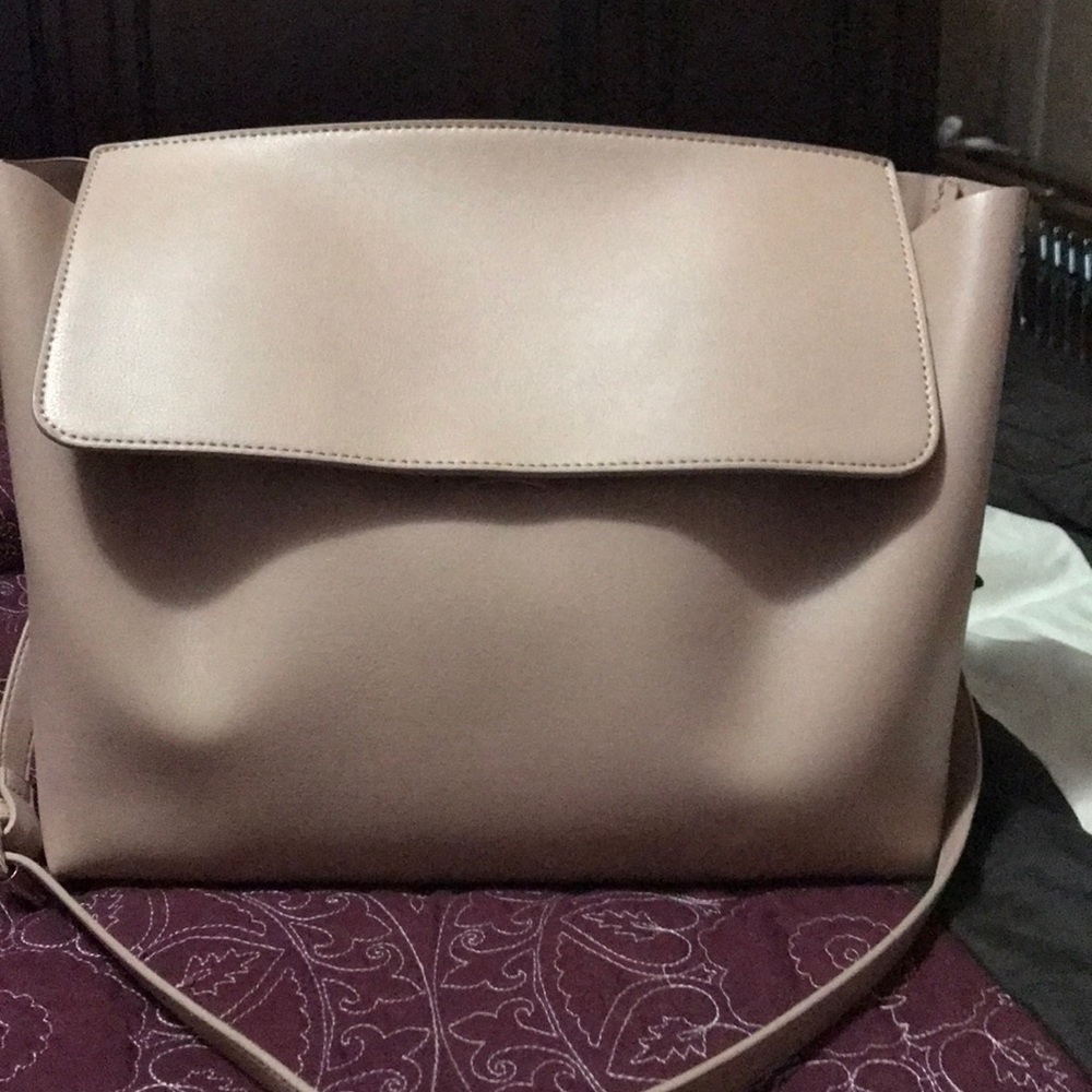 Purse - Picture 2 of 4